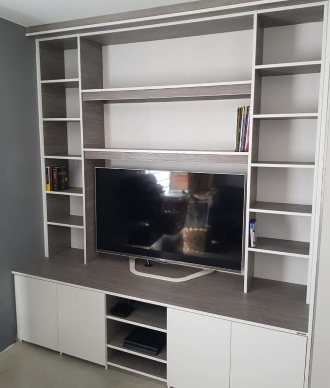 amenagement interieur placards et meuble tv par Dufress Solution placard