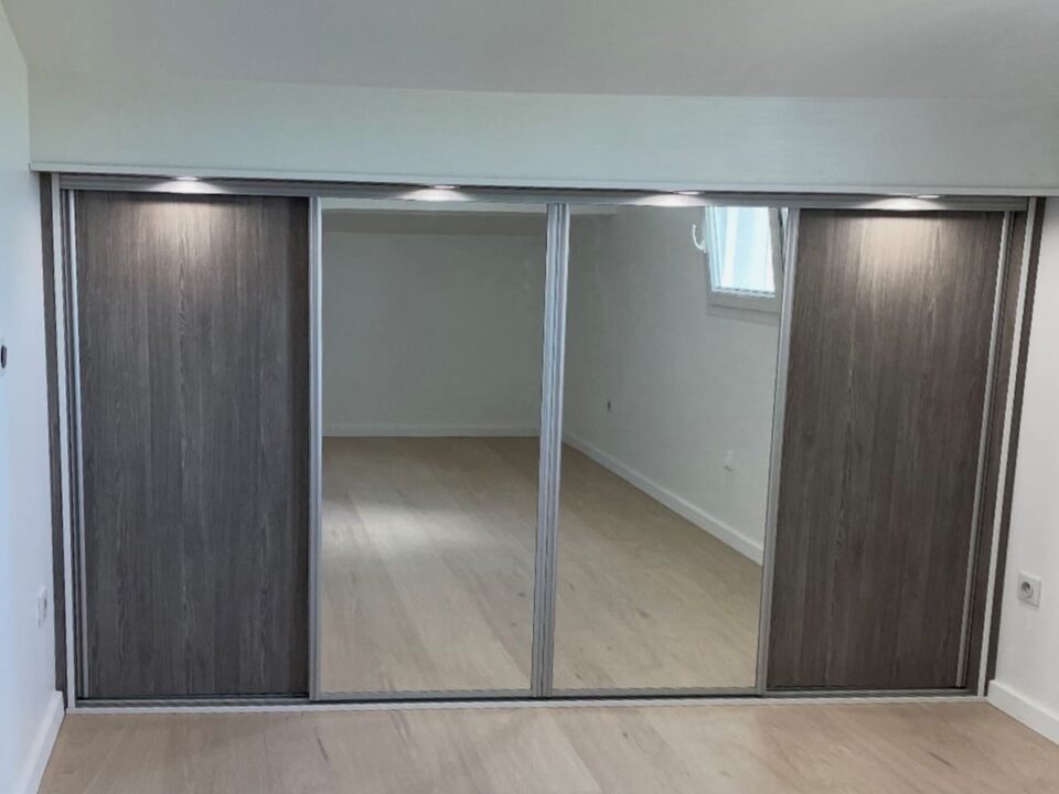 Placard sous comble sur mesure à Guilherand Granges Drome par DUFRESS SOLUTIONS PLACARD