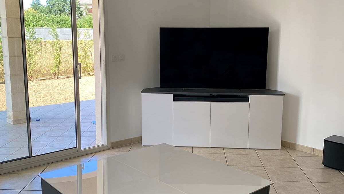 Meuble tv et table basse sur mesure à st marcel les valence, drome.