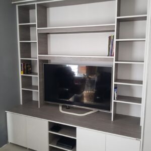 réalisation meuble tv en hauteur à st marcel les valence drome.
