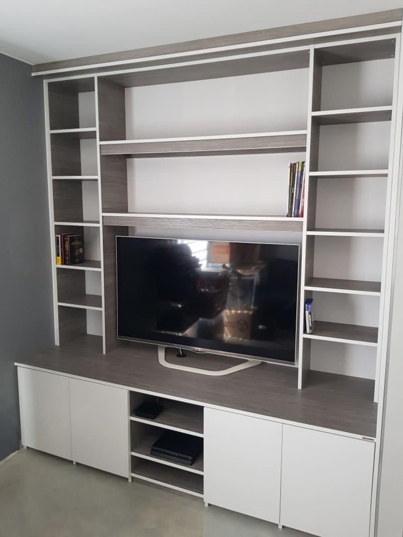 réalisation meuble tv en hauteur à st marcel les valence drome.